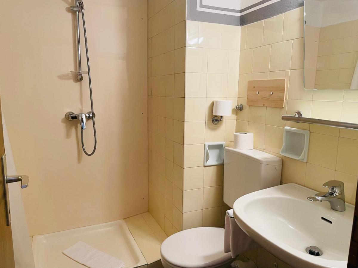 Glacier Rock Guesthouse Зольда Экстерьер фото