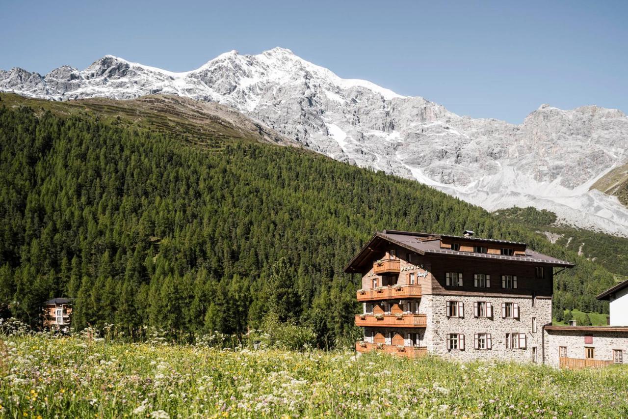 Glacier Rock Guesthouse Зольда Экстерьер фото