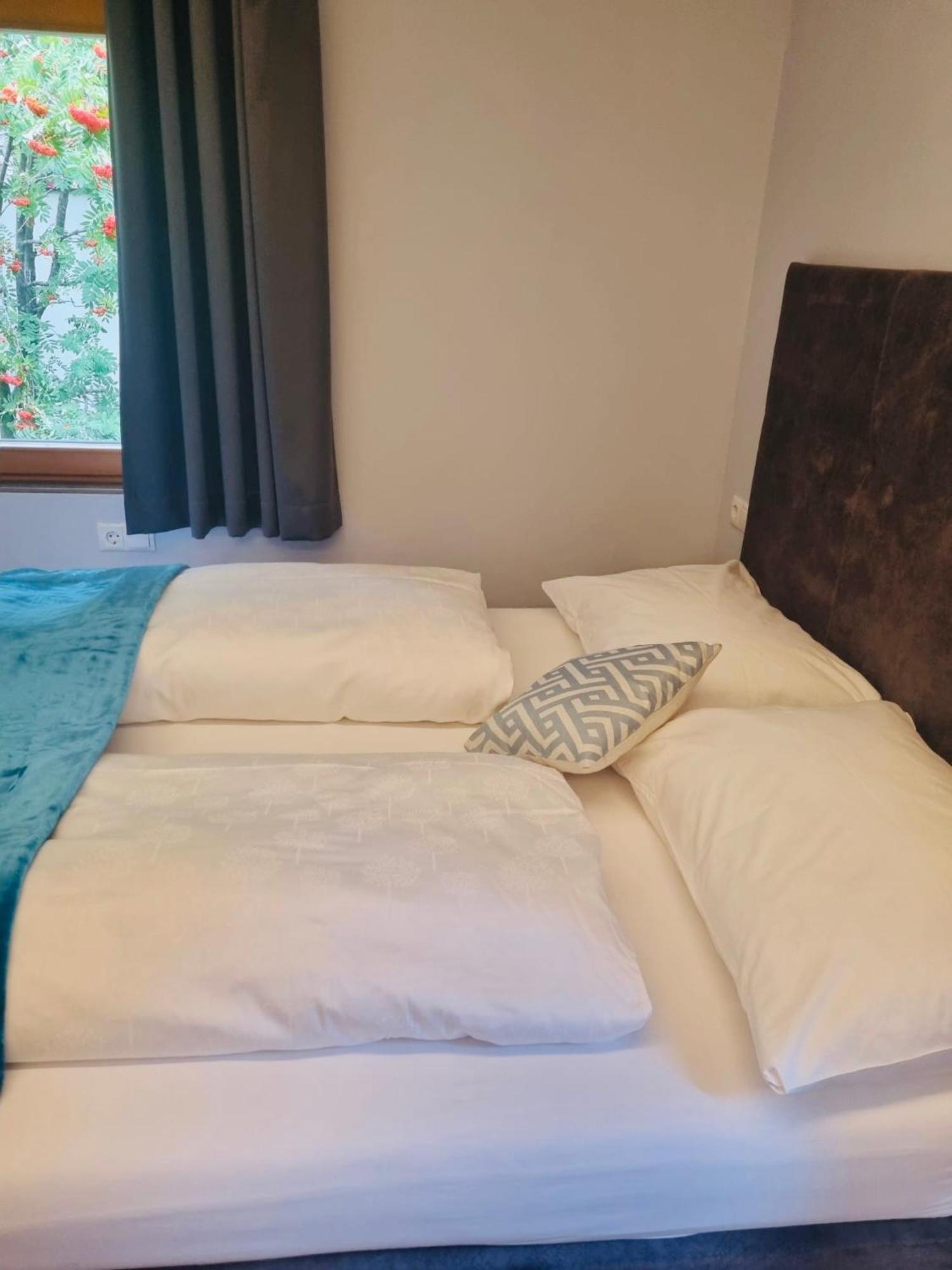Glacier Rock Guesthouse Зольда Экстерьер фото